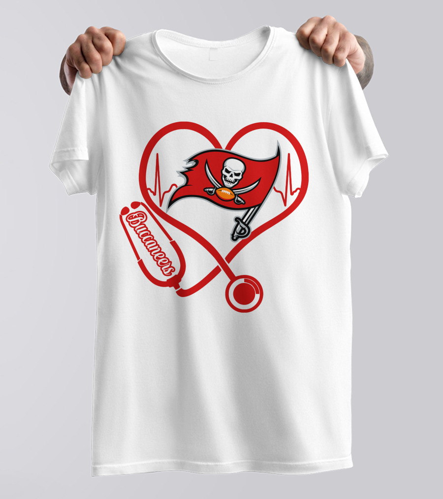 Nurse Buccaneers Heart Stethoscope Tampa Bay Flag T-Shirt